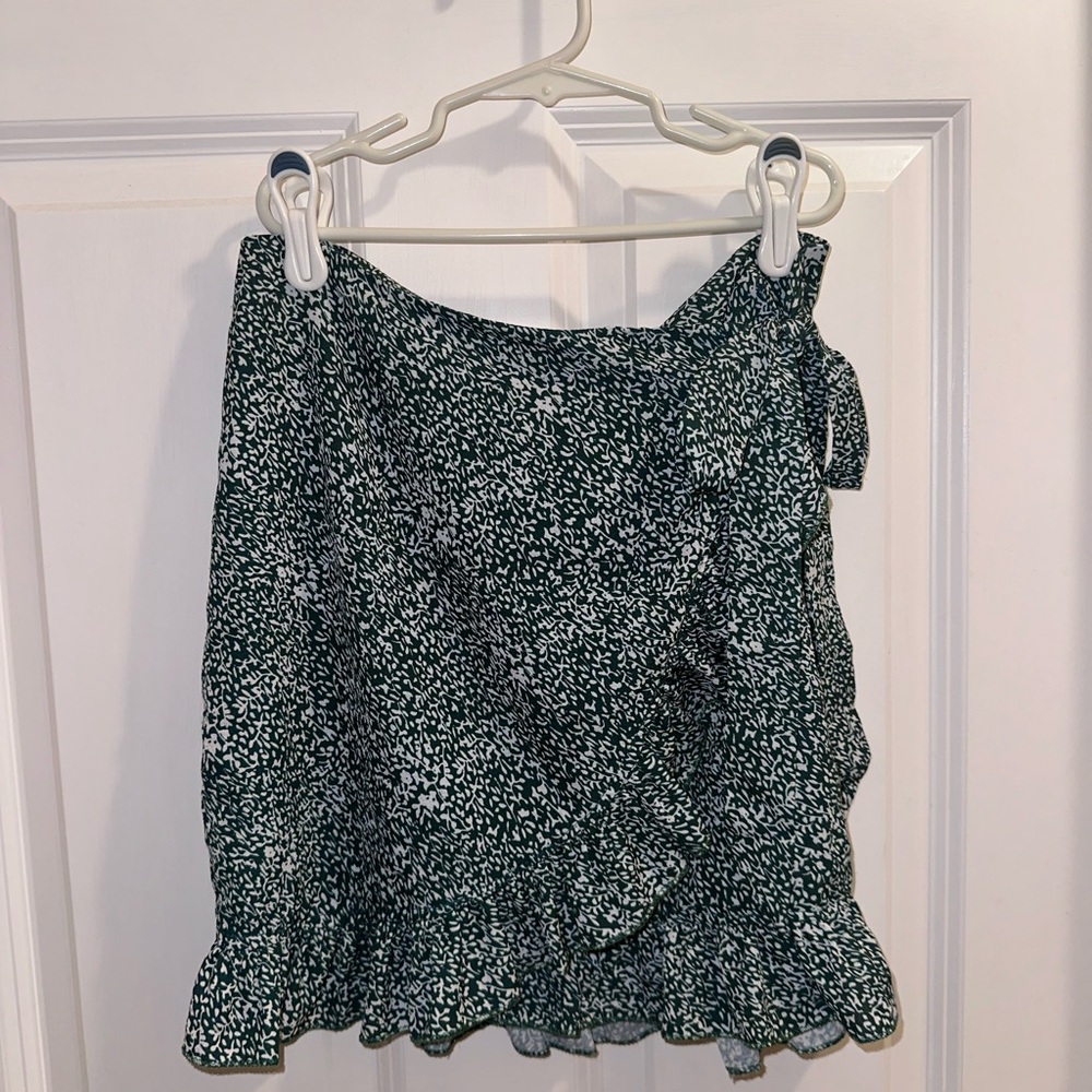 SHEIN Green and White Mini Skirt